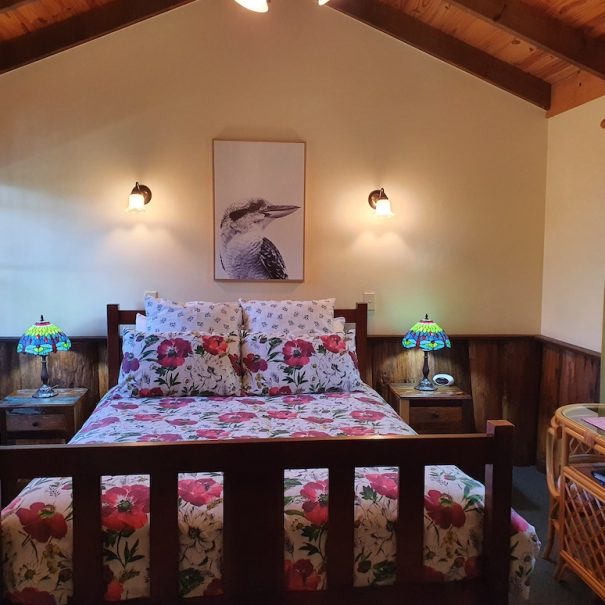 Home Tamborine Mountain Bed & Breakfast